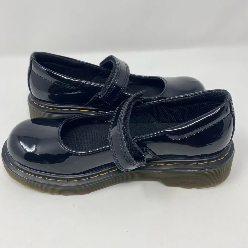 Dr. Martens Girl's 1 Maccy Black Patent Leather Mary Jane Dressy Preppy Shoes